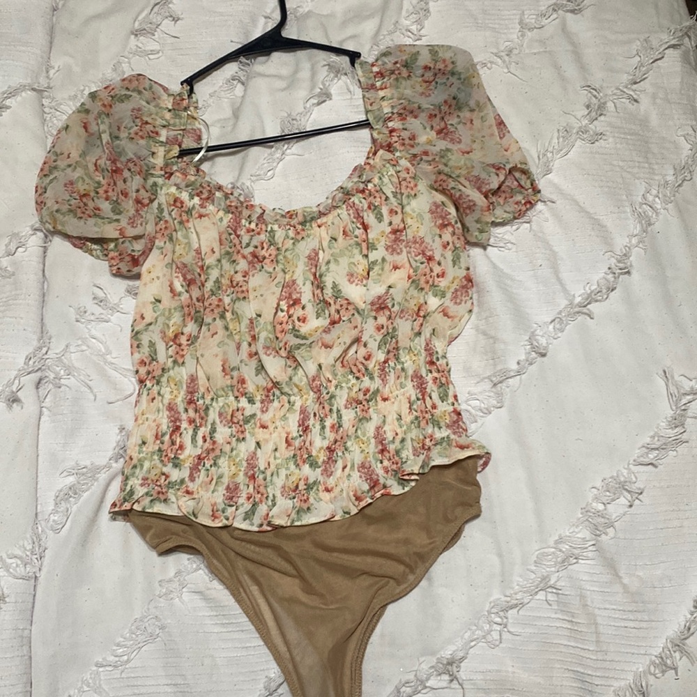 Astr the label floral bodysuit